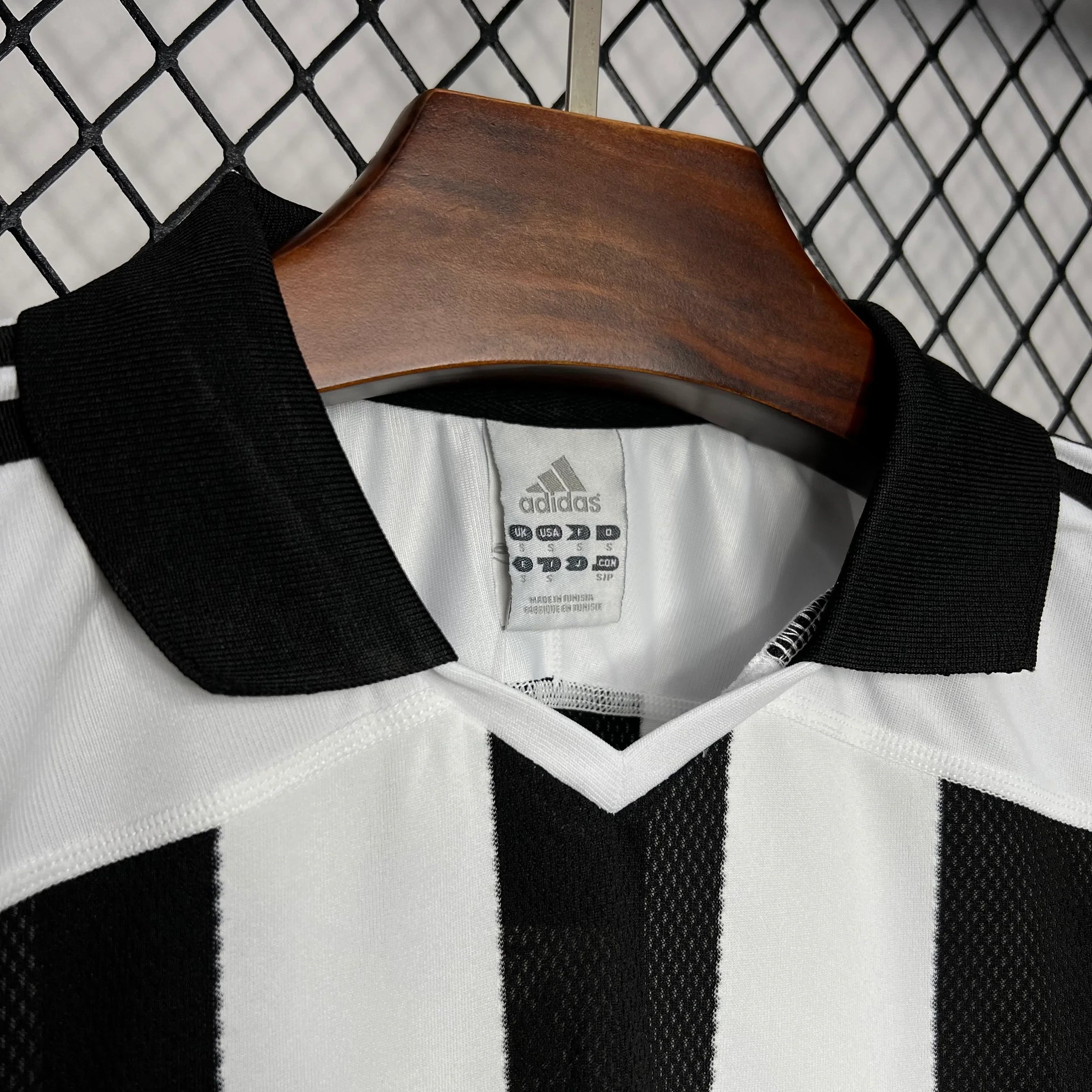 Camiseta Retro Newcastle United Manga Larga 2003-05 - Fútbol Club Vintage