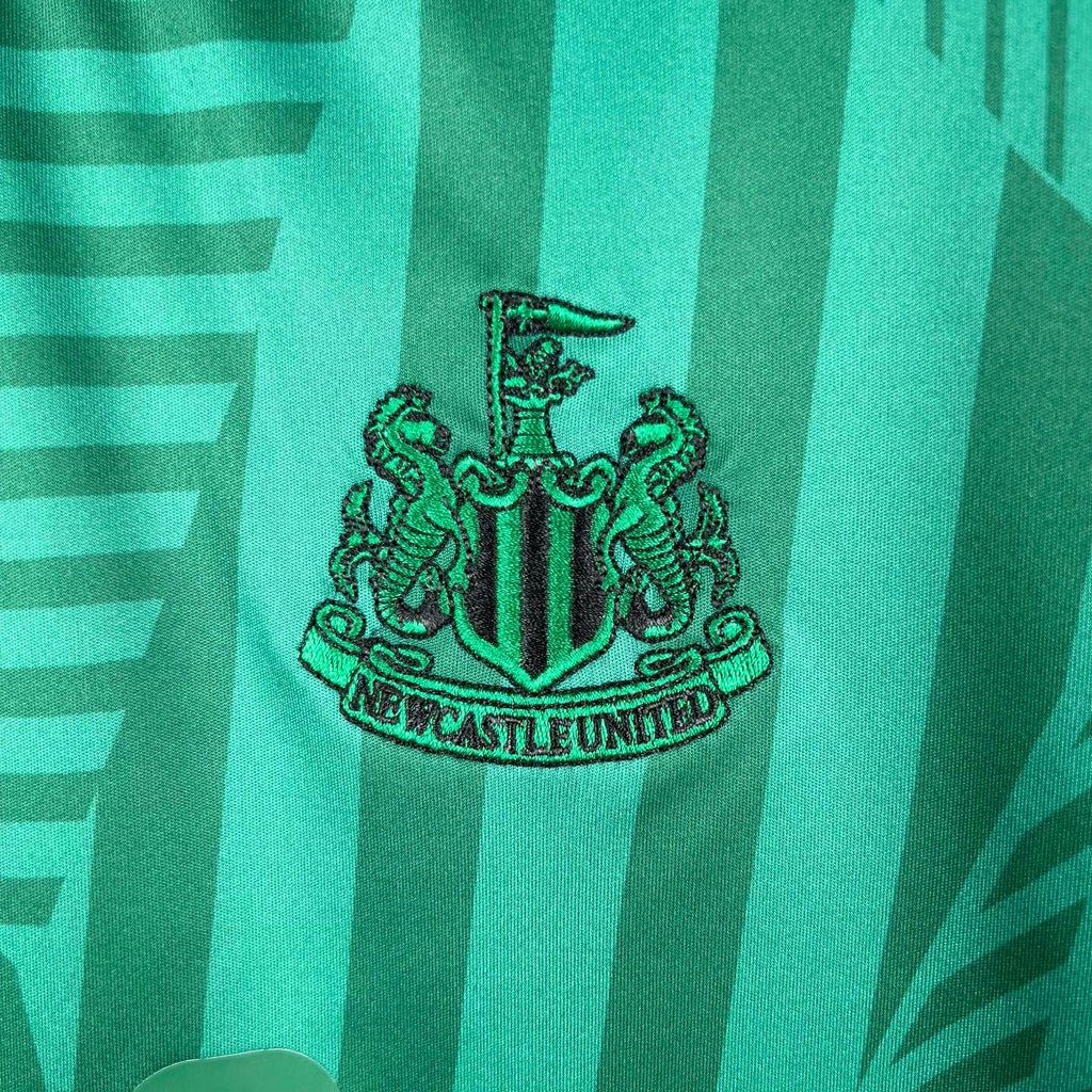 Camiseta Retro Newcastle United Visitante 2023-24 - Fútbol Club Vintage