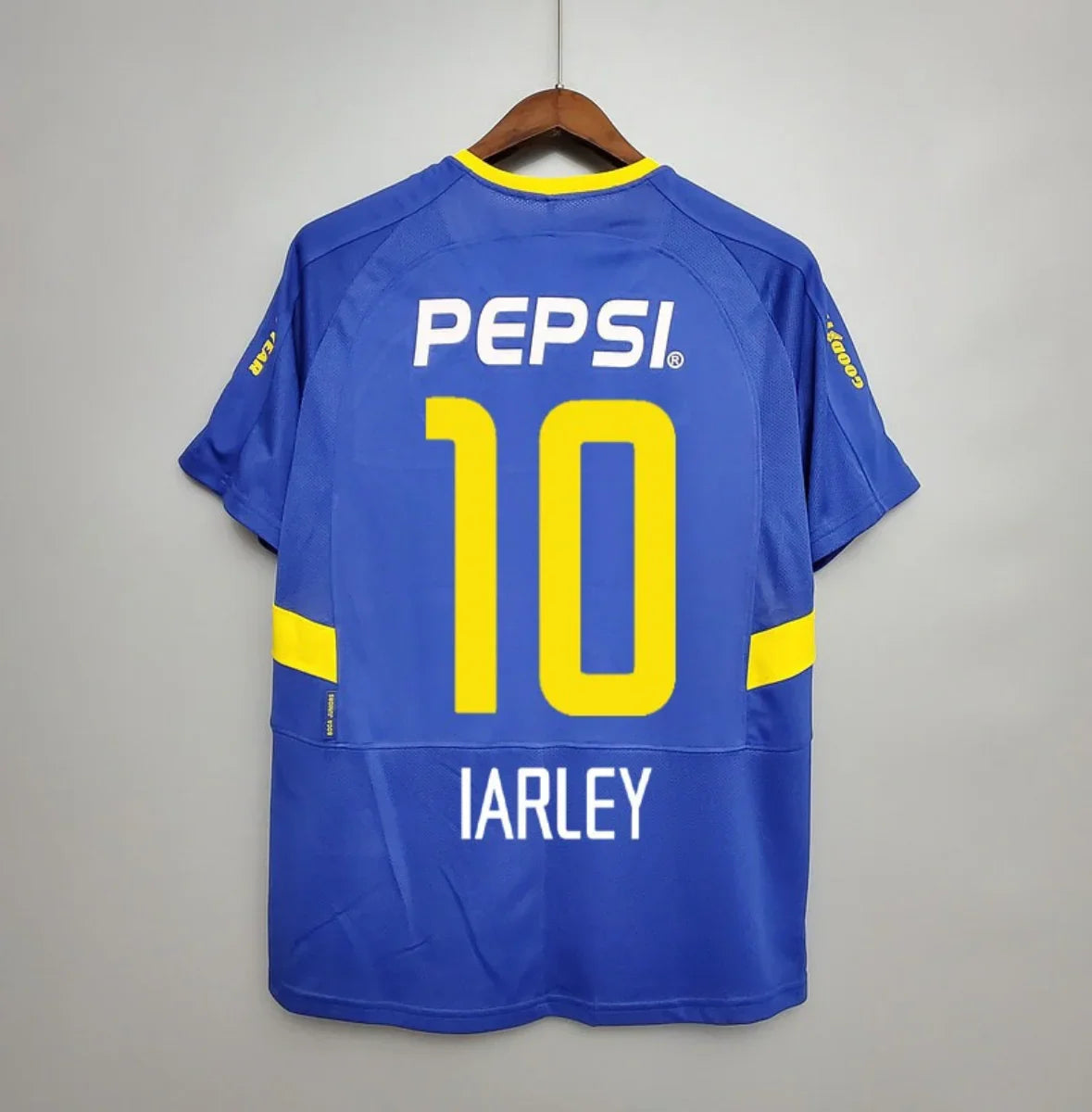Camiseta Retro Iarley Boca Juniors 2003-04 - Fútbol Club Vintage