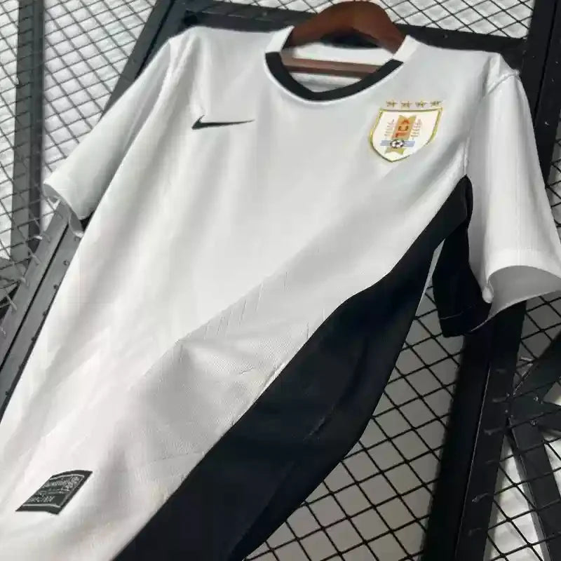 Camiseta Uruguay Visitante 2025 - Fútbol Club Vintage