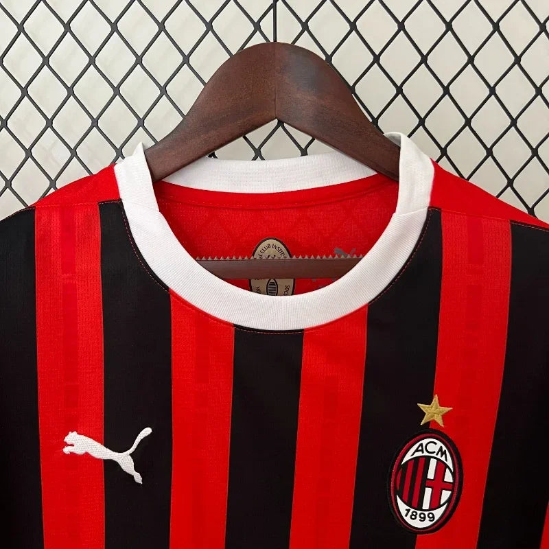 Camiseta Retro AC Milán 2024-25 - Fútbol Club Vintage
