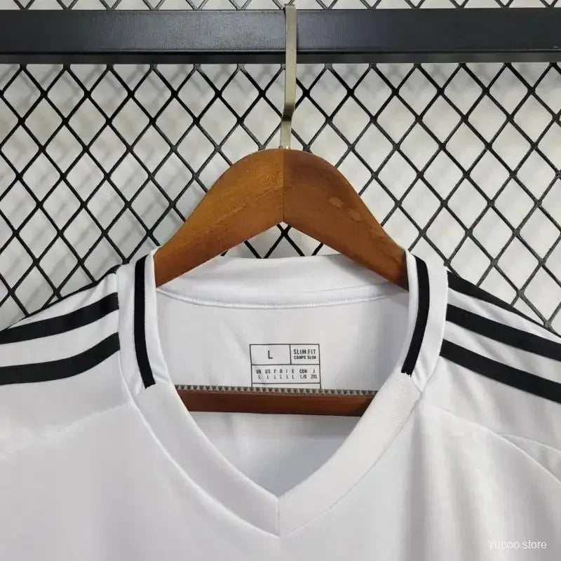 Camiseta Retro Vini Jr. Real Madrid 2024-25 - Fútbol Club Vintage