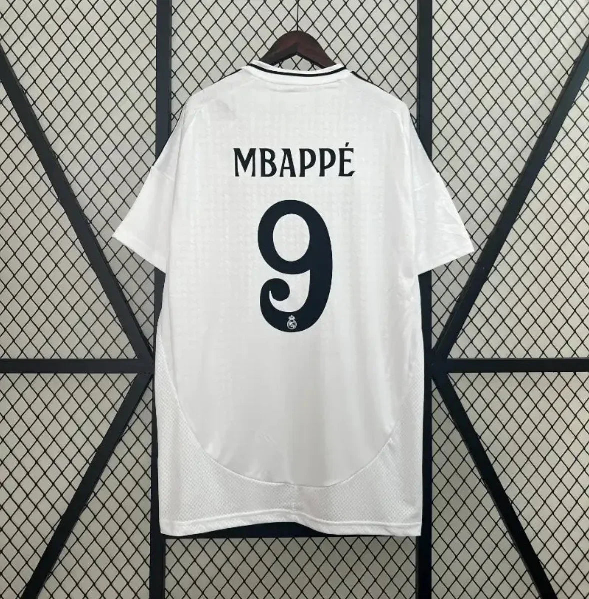 Camiseta Retro Mbappé Real Madrid 2024-25 - Fútbol Club Vintage