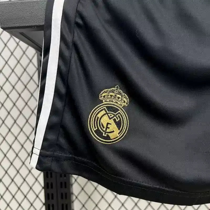 Real Madrid Niños Edición Especial Dragon 2025-26 - Fútbol Club Vintage