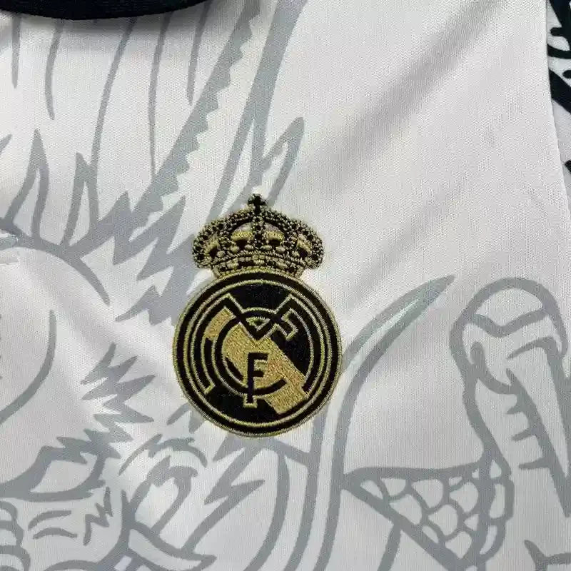 Real Madrid Niños Edición Especial Dragon 2025-26 - Fútbol Club Vintage