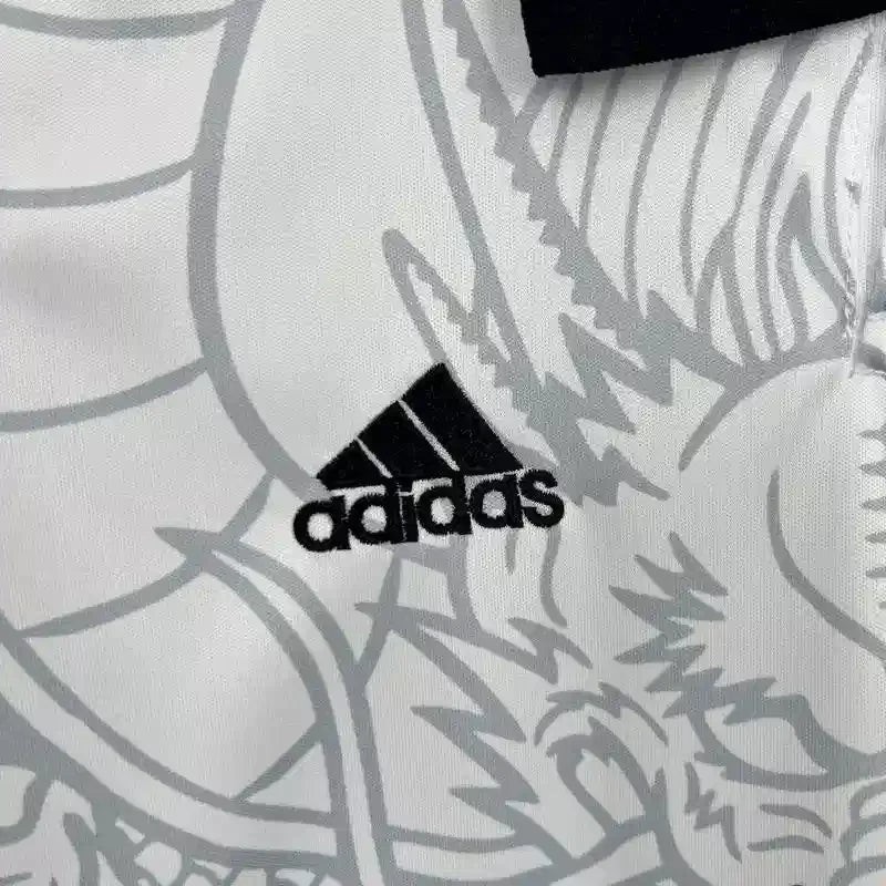 Real Madrid Niños Edición Especial Dragon 2025-26 - Fútbol Club Vintage