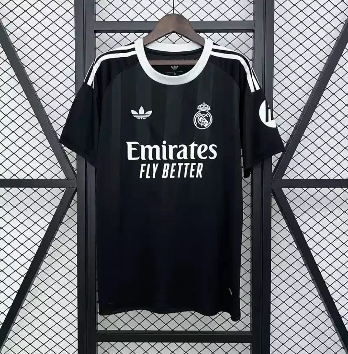 Camiseta Real Madrid Edición Especial Negra 2025-26 - Fútbol Club Vintage
