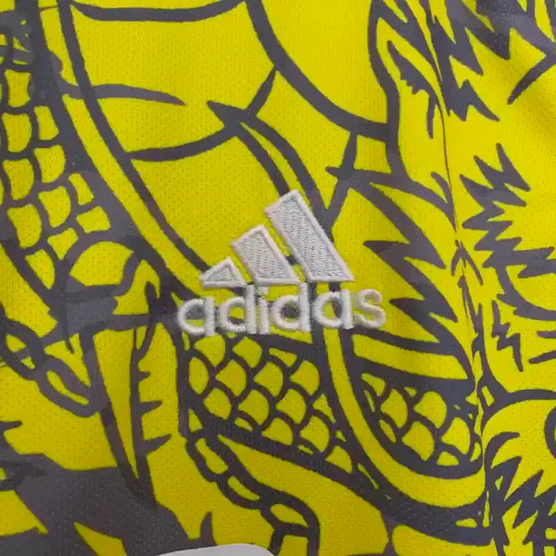 Camiseta Real Madrid Edición Especial Amarillo 2025-26 - Fútbol Club Vintage