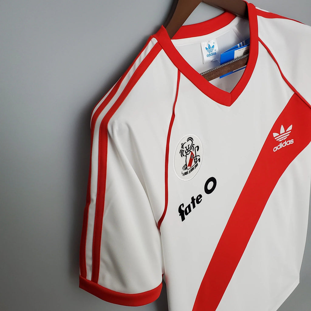 Camiseta Retro River Plate 1986 - Fútbol Club Vintage