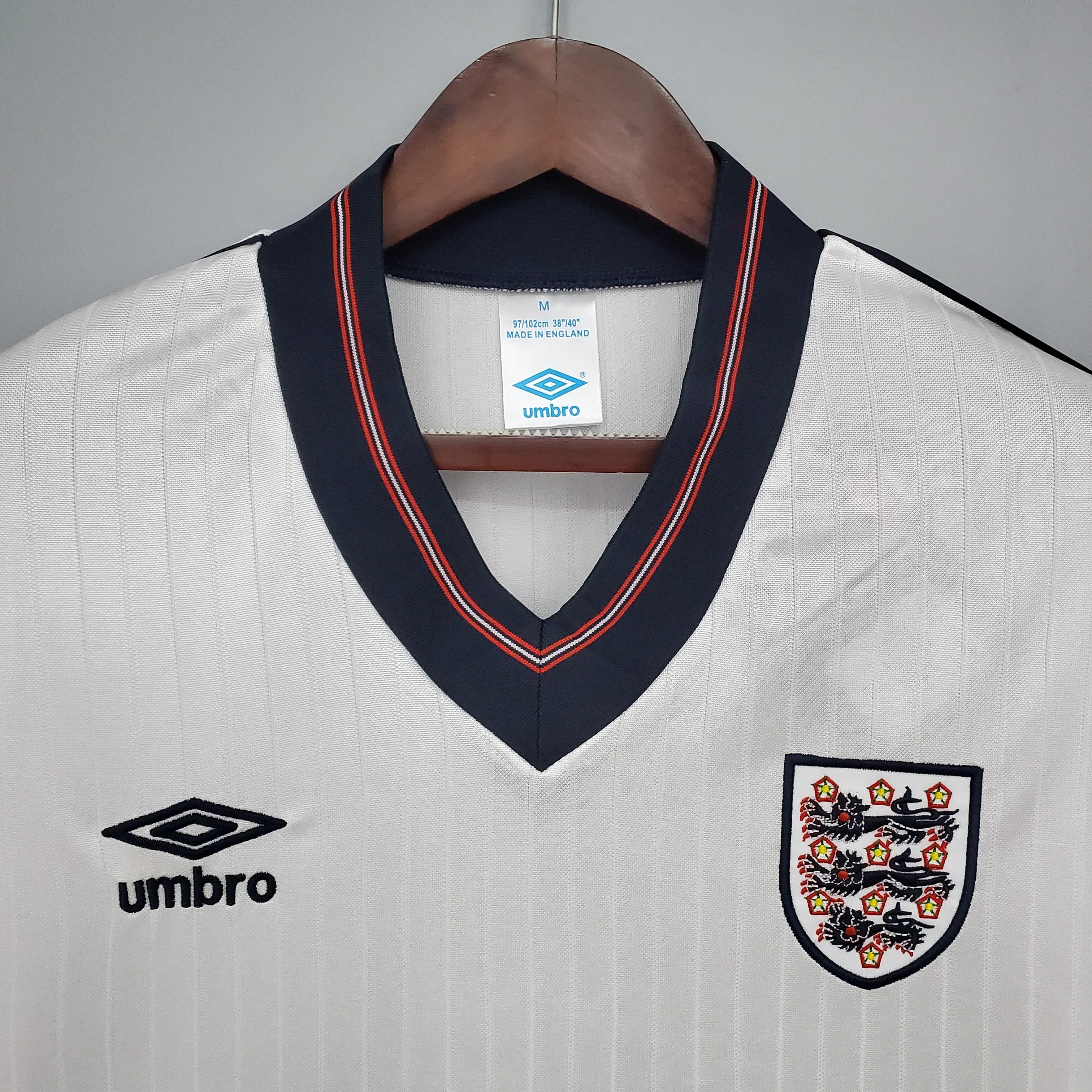 Camiseta Retro Inglaterra 1984-87 - Fútbol Club Vintage