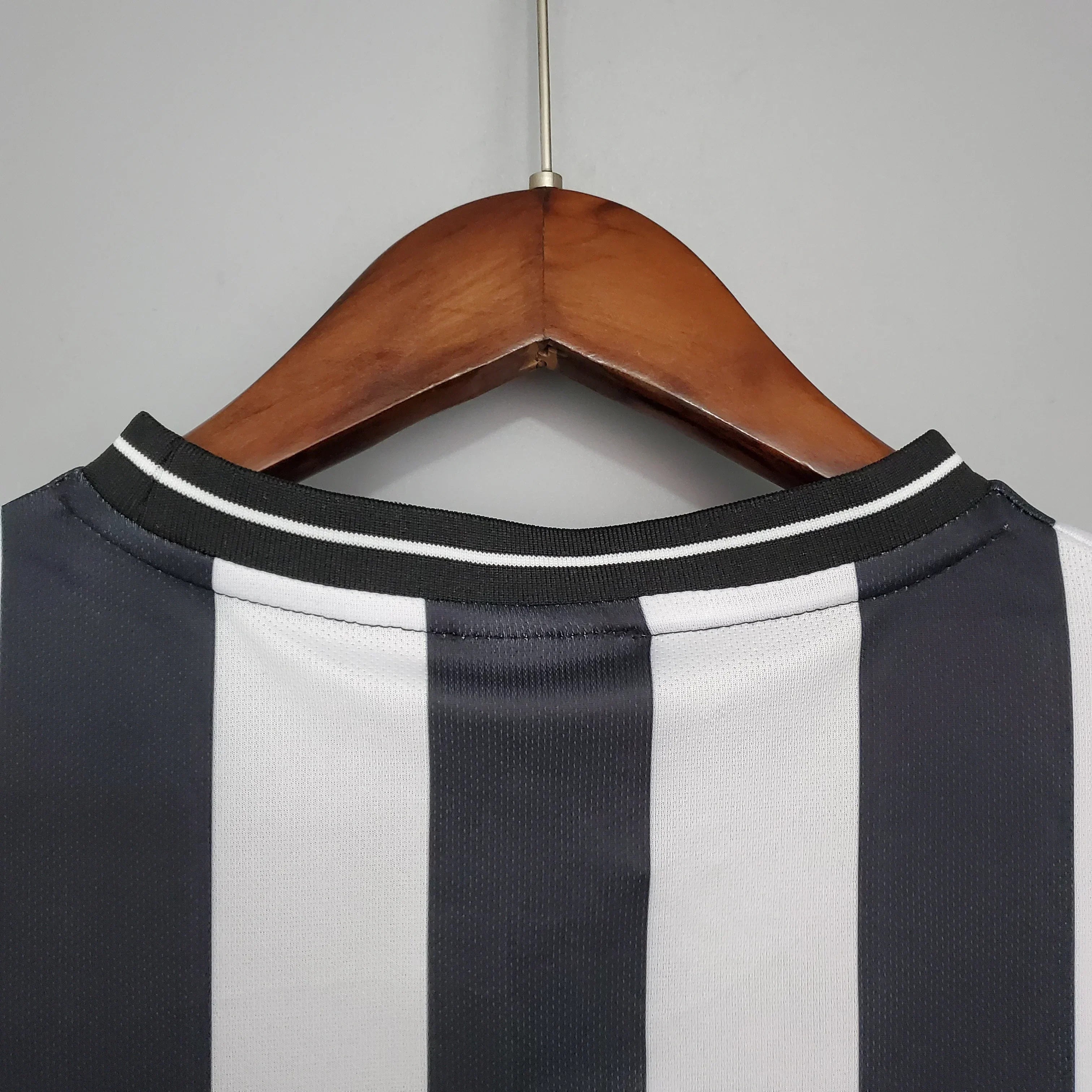 Camiseta Retro Asprilla Newcastle United 1997-99 - Fútbol Club Vintage