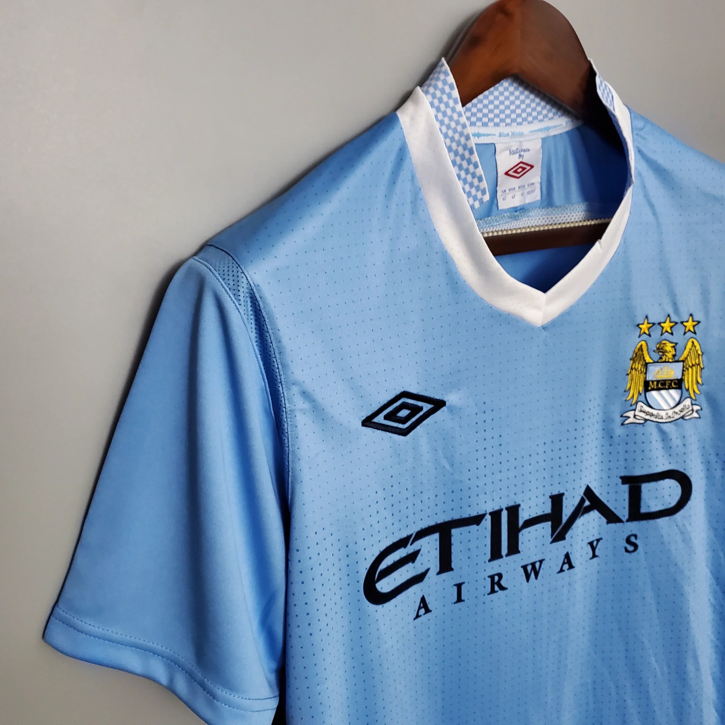 Camiseta Retro Manchester City FC 2011-12 - Fútbol Club Vintage