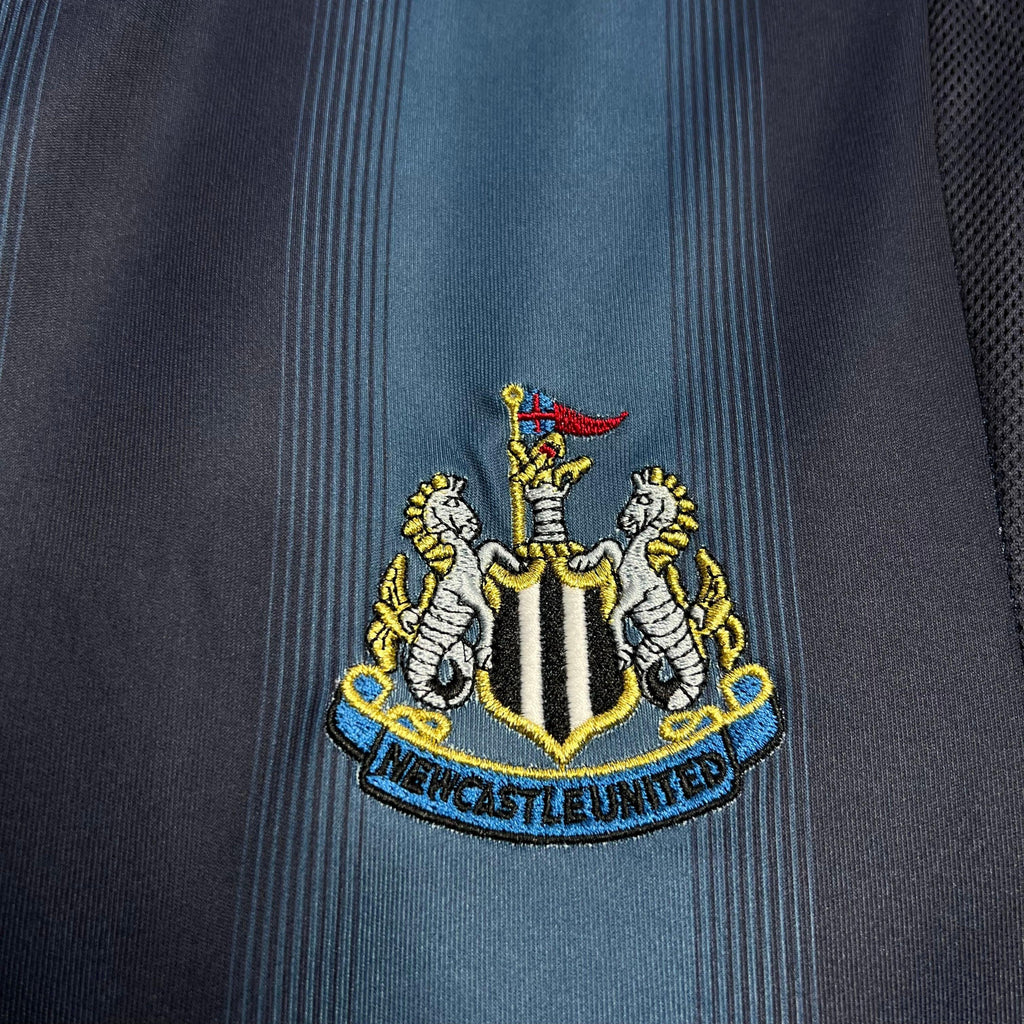 Camiseta Retro Newcastle United Visitante 2004-05 - Fútbol Club Vintage
