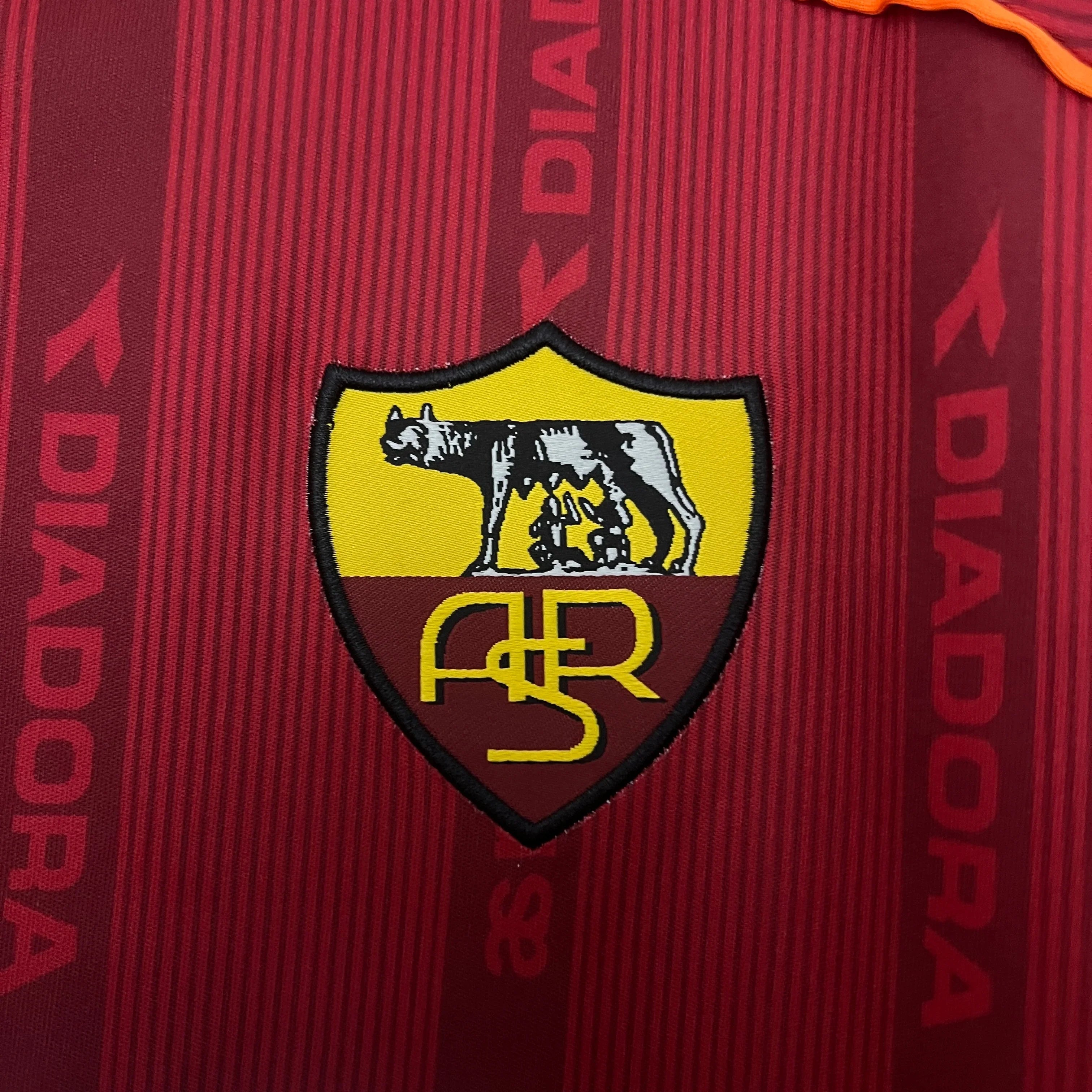 Camiseta Retro AC Roma 1999-00 - Fútbol Club Vintage