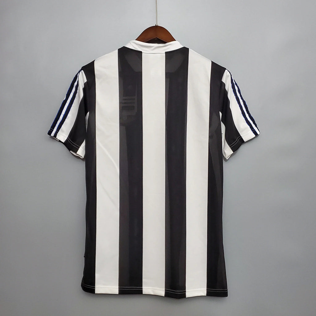 Camiseta Retro Newcastle United 1995-97 - Fútbol Club Vintage