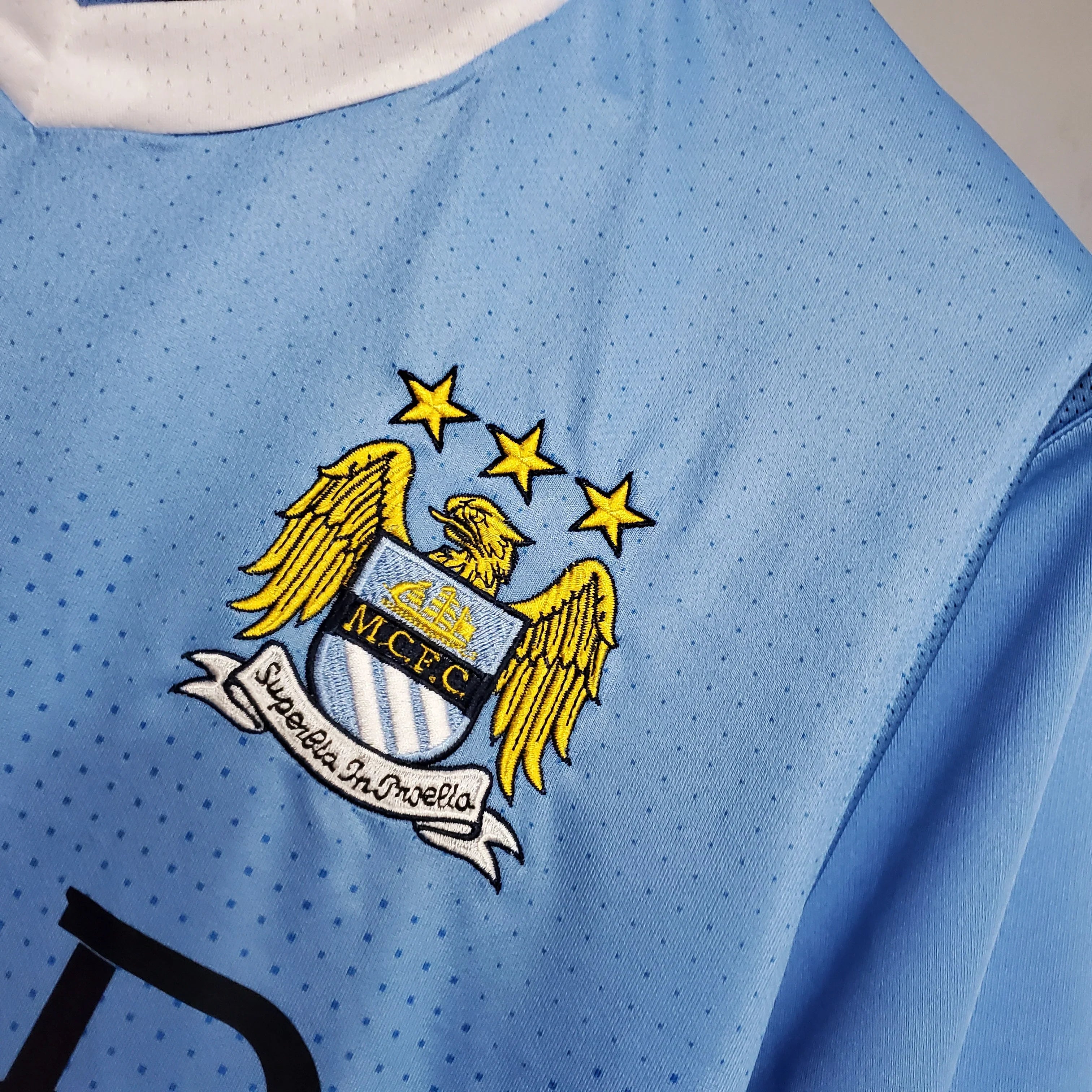 Camiseta Retro Manchester City FC 2011-12 - Fútbol Club Vintage