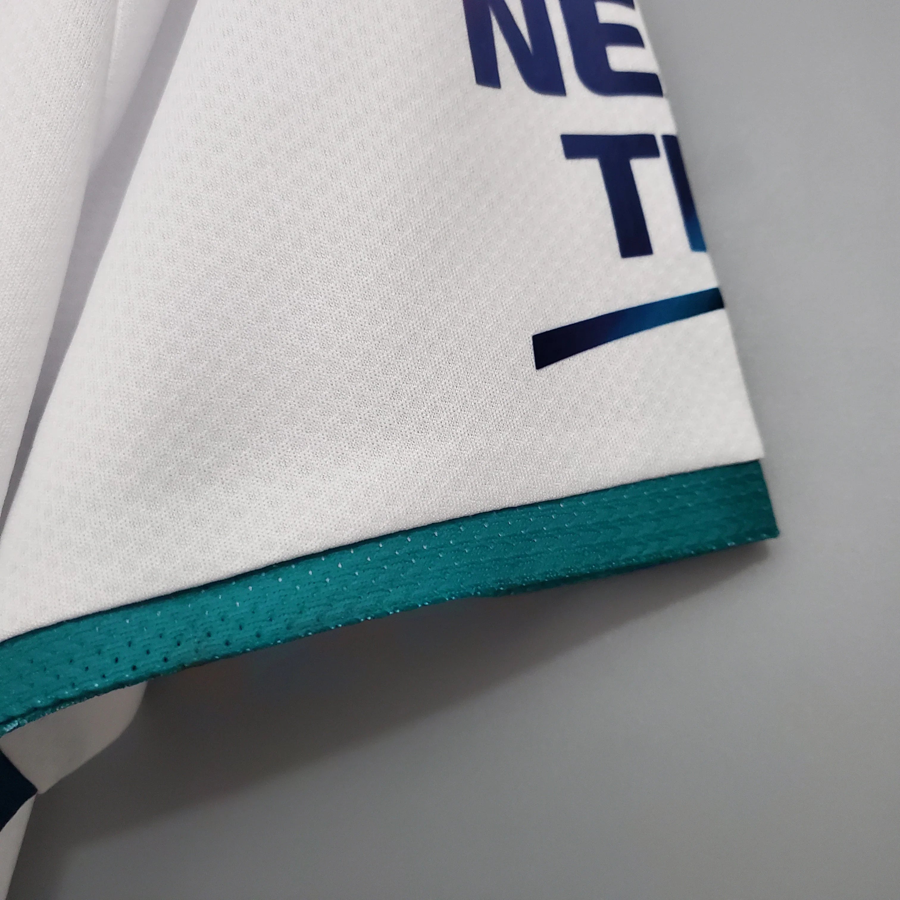 Camiseta Retro Manchester City FC Visitante 2021-22 - Fútbol Club Vintage