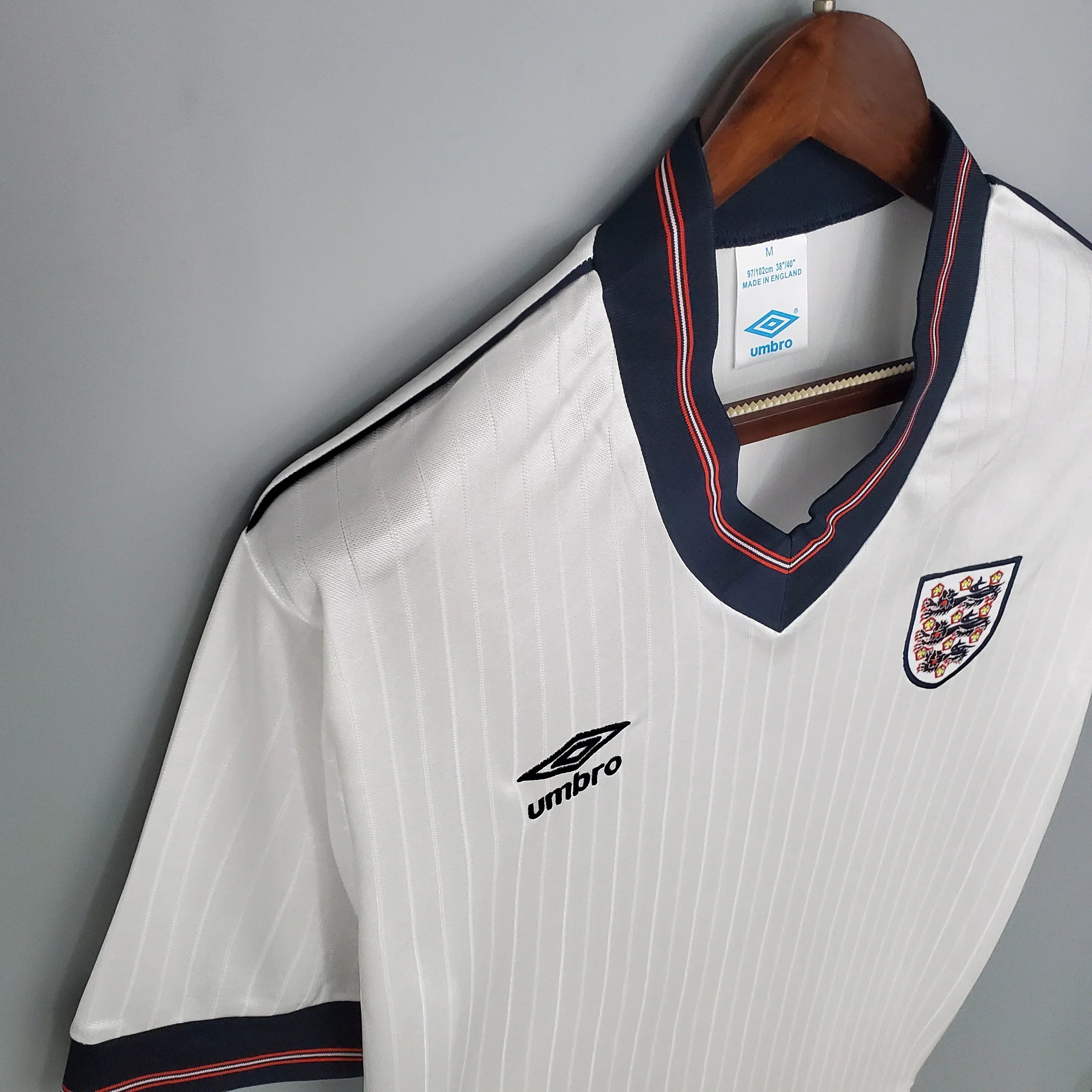 Camiseta Retro Inglaterra 1984-87 - Fútbol Club Vintage