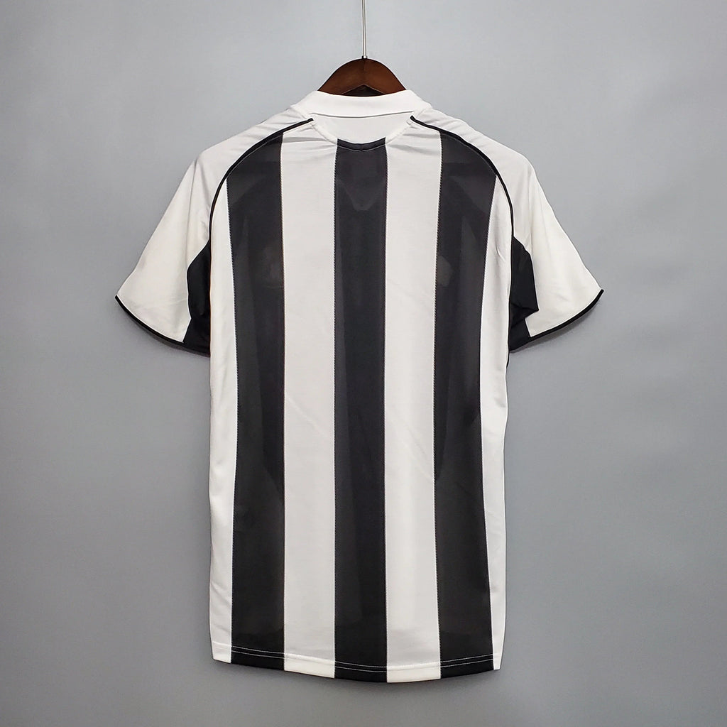 Camiseta Retro Newcastle United 2005-06 - Fútbol Club Vintage