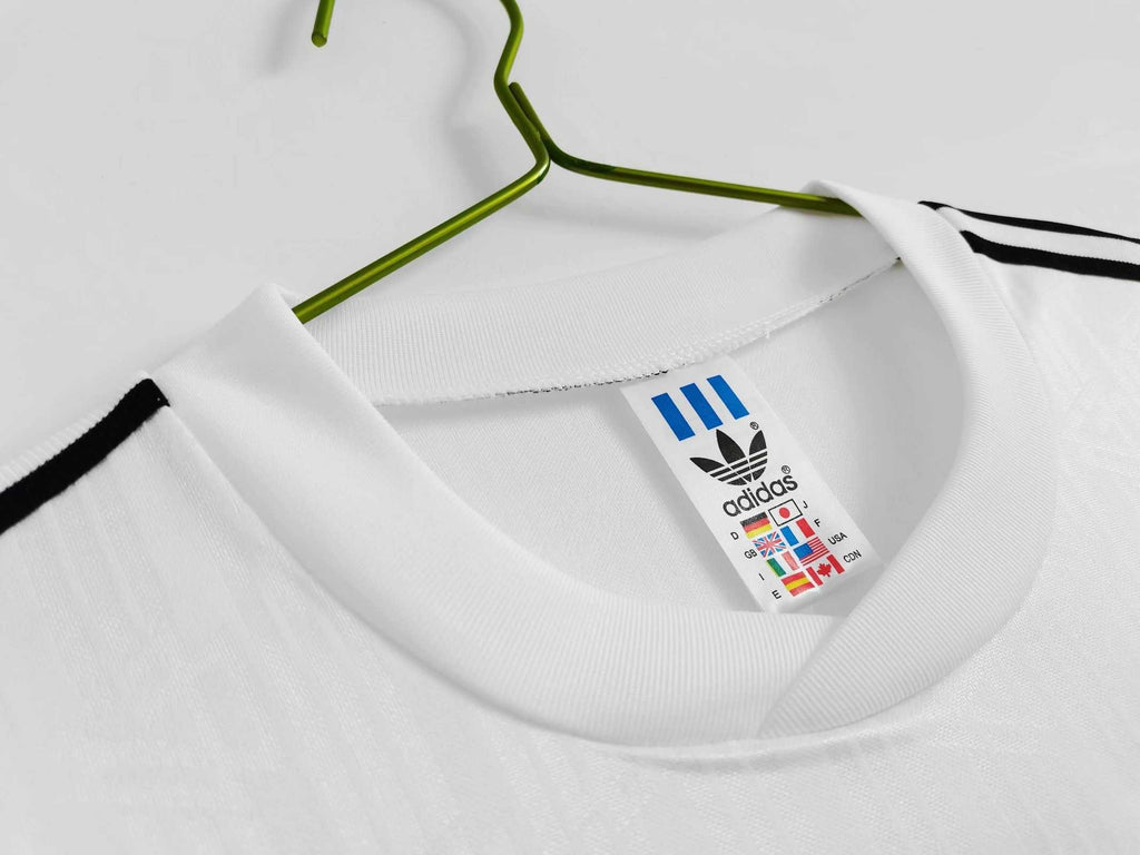 Völler Alemania 1990 - Fútbol Club Vintage