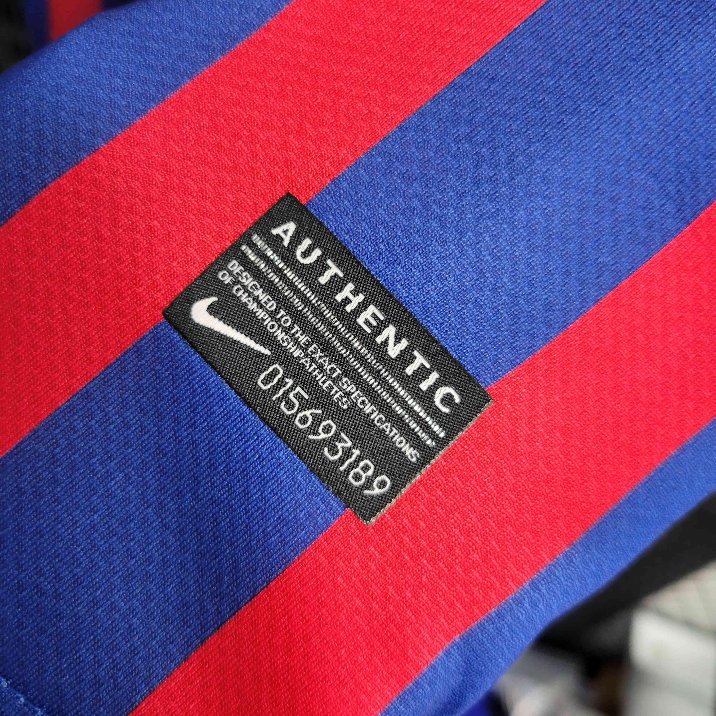 Camiseta Retro FC Barcelona 2011-12 - Fútbol Club Vintage