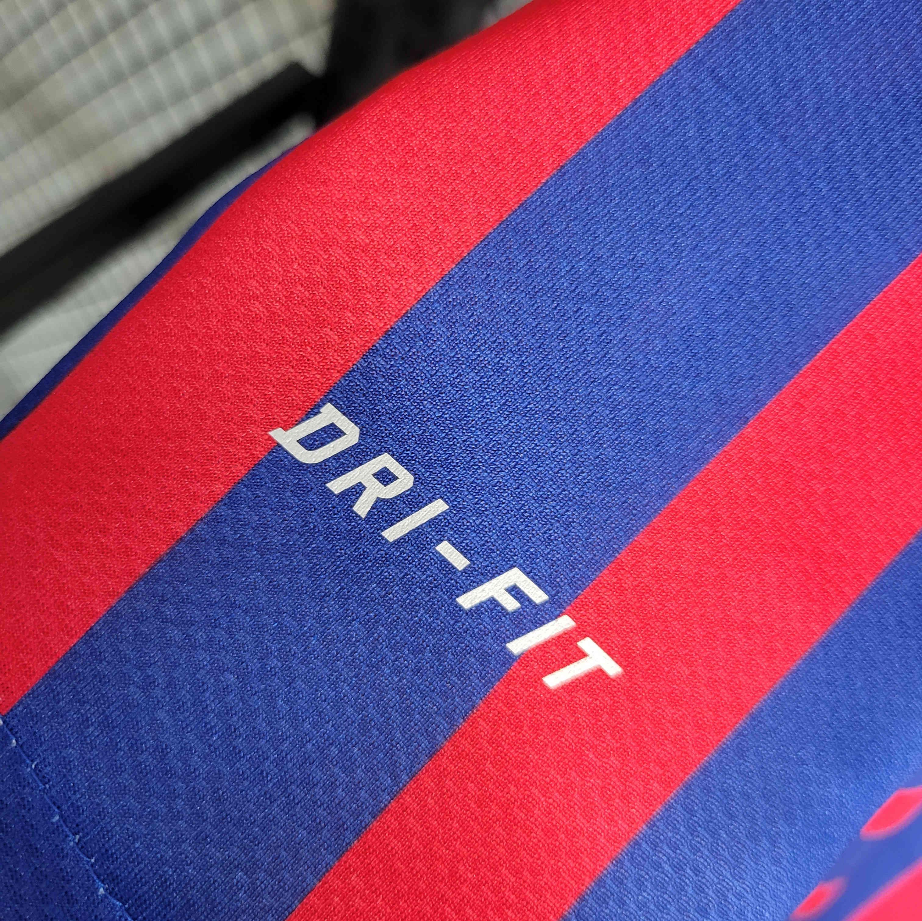 Camiseta Retro FC Barcelona 2011-12 - Fútbol Club Vintage