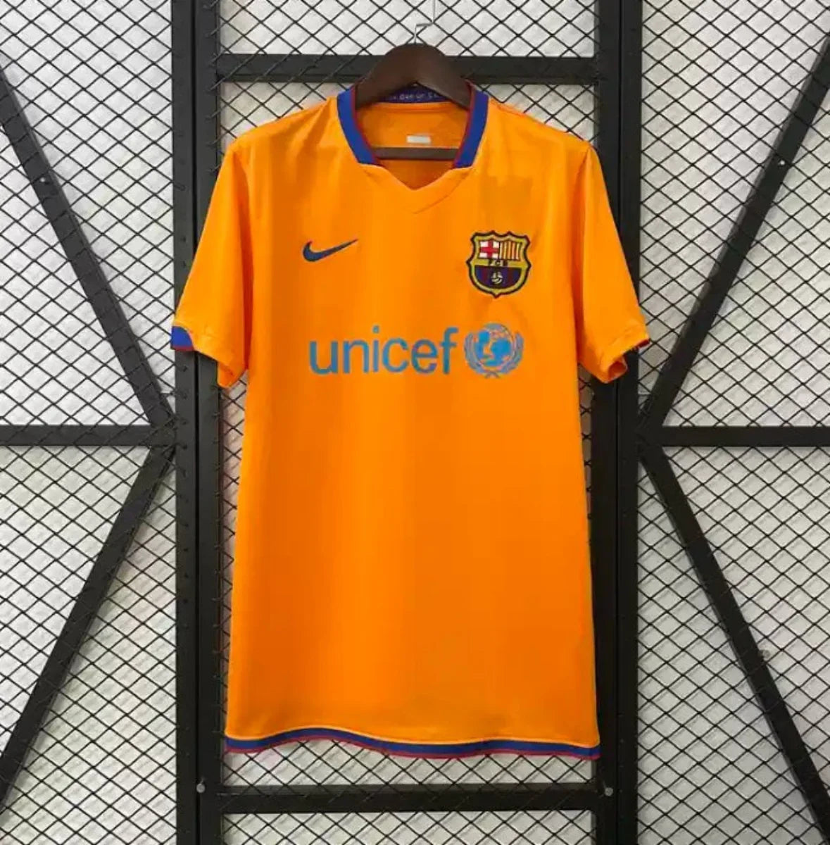 Camiseta Retro Barcelona Visitante 2006-07 - Fútbol Club Vintage