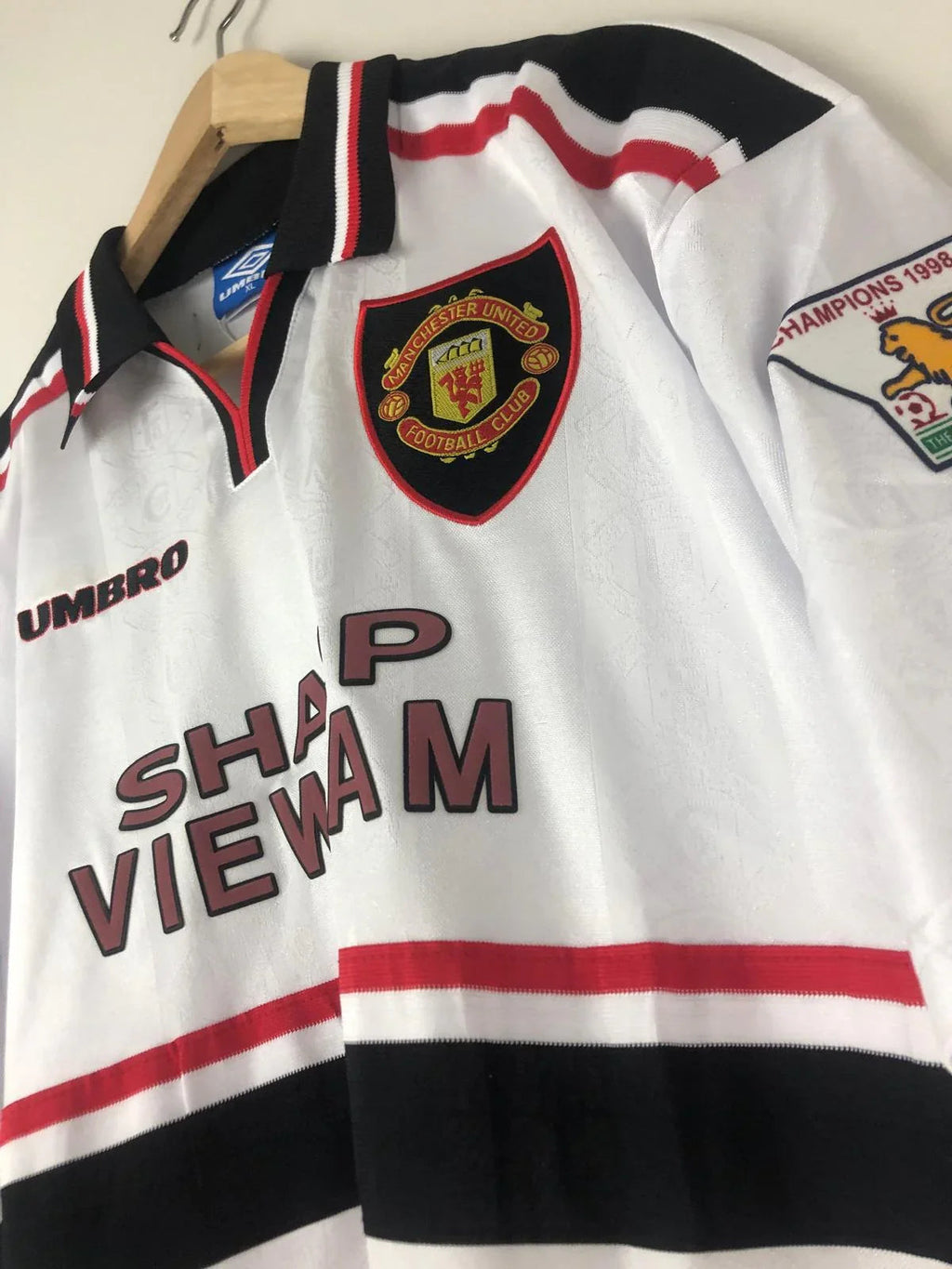 Camiseta Retro Beckham Manchester United FC Visitante 1997-98 - Fútbol Club Vintage