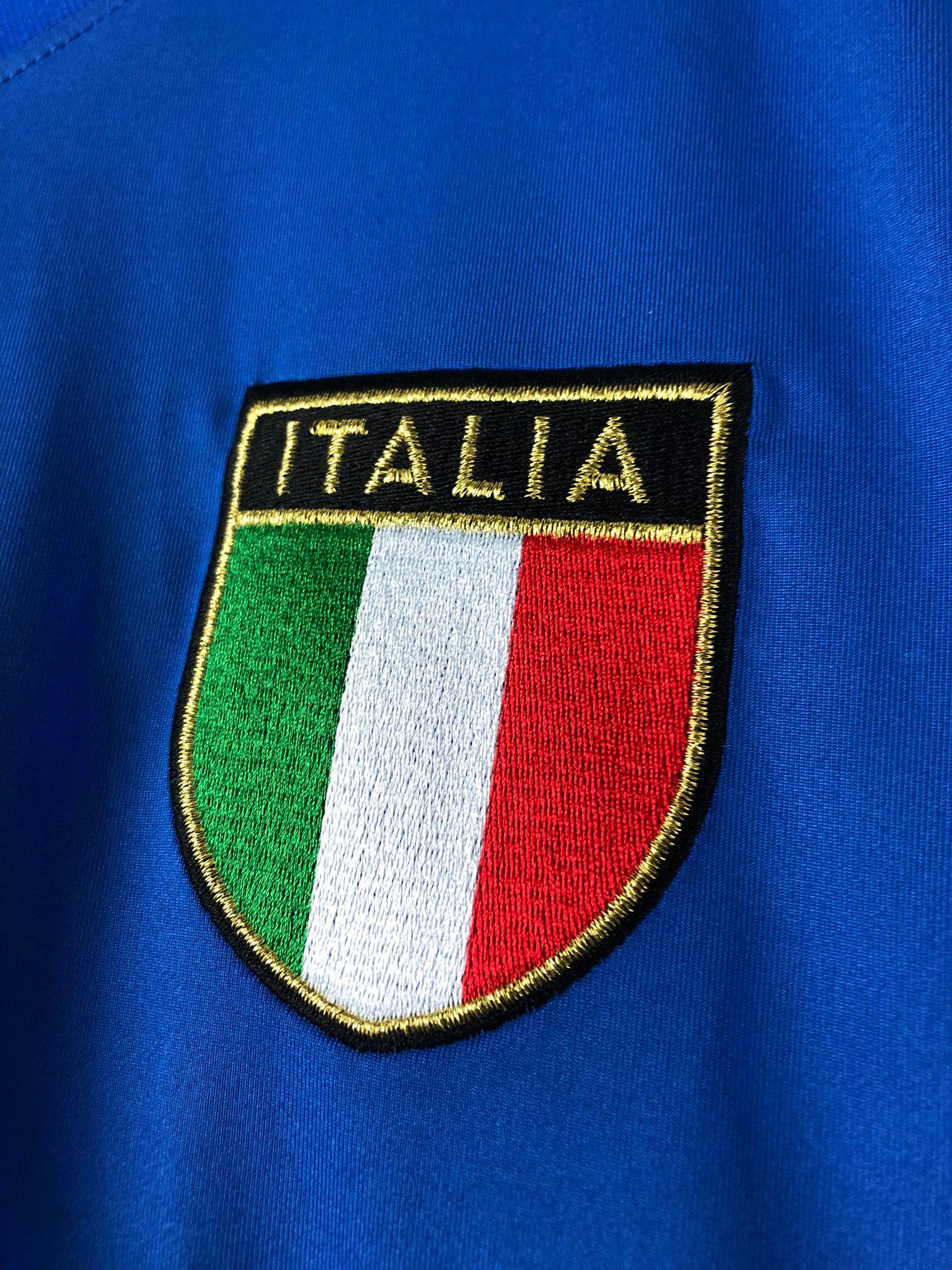 Camiseta Retro Totti Italia 2000-01 - Fútbol Club Vintage