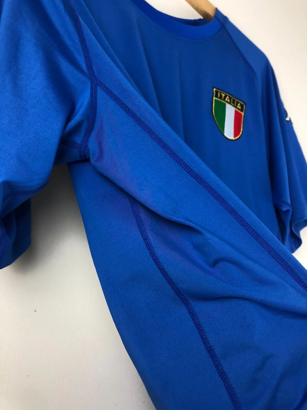 Camiseta Retro Totti Italia 2000-01 - Fútbol Club Vintage