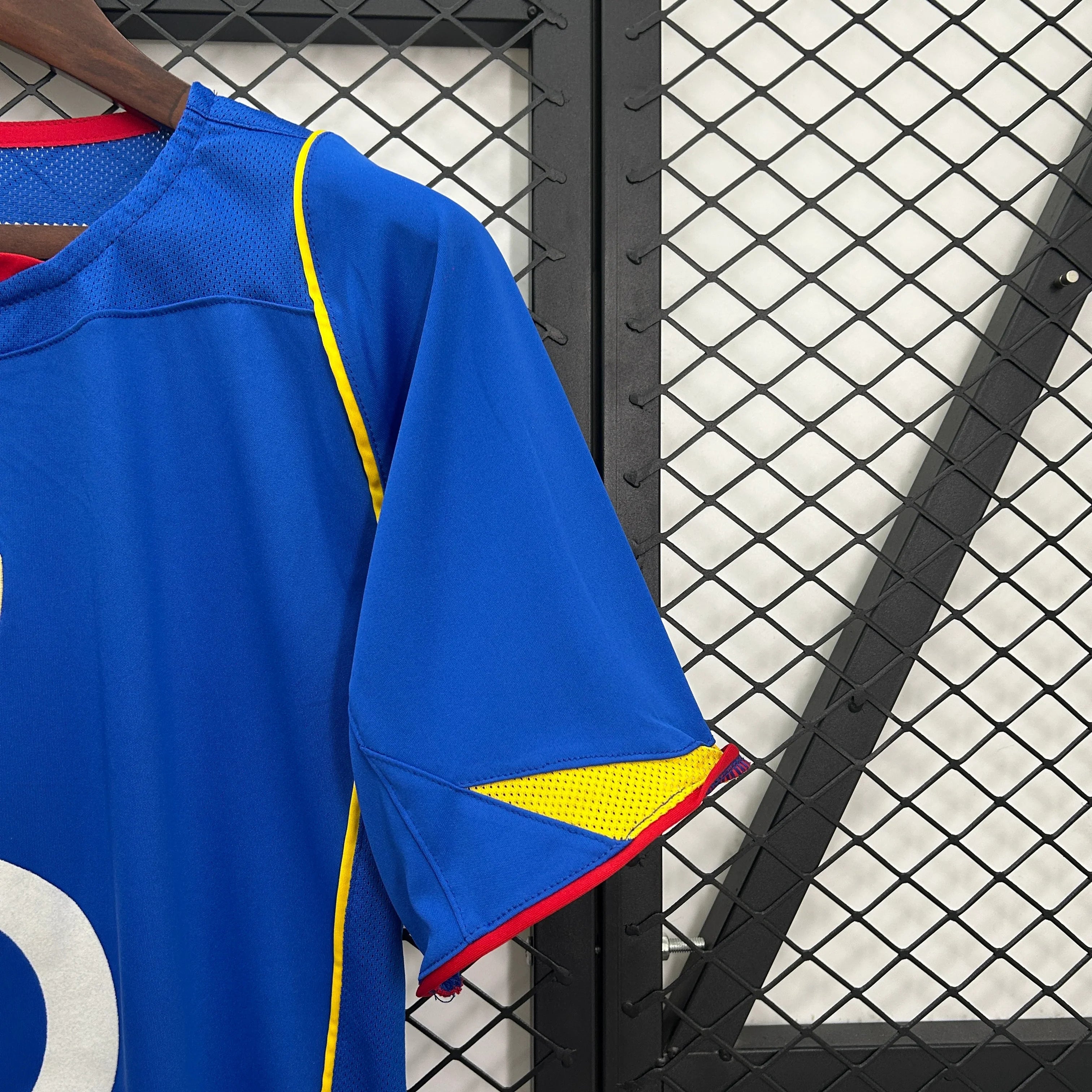 Camiseta Arsenal FC Visitante 2004-05 Retro - Fútbol Club Vintage