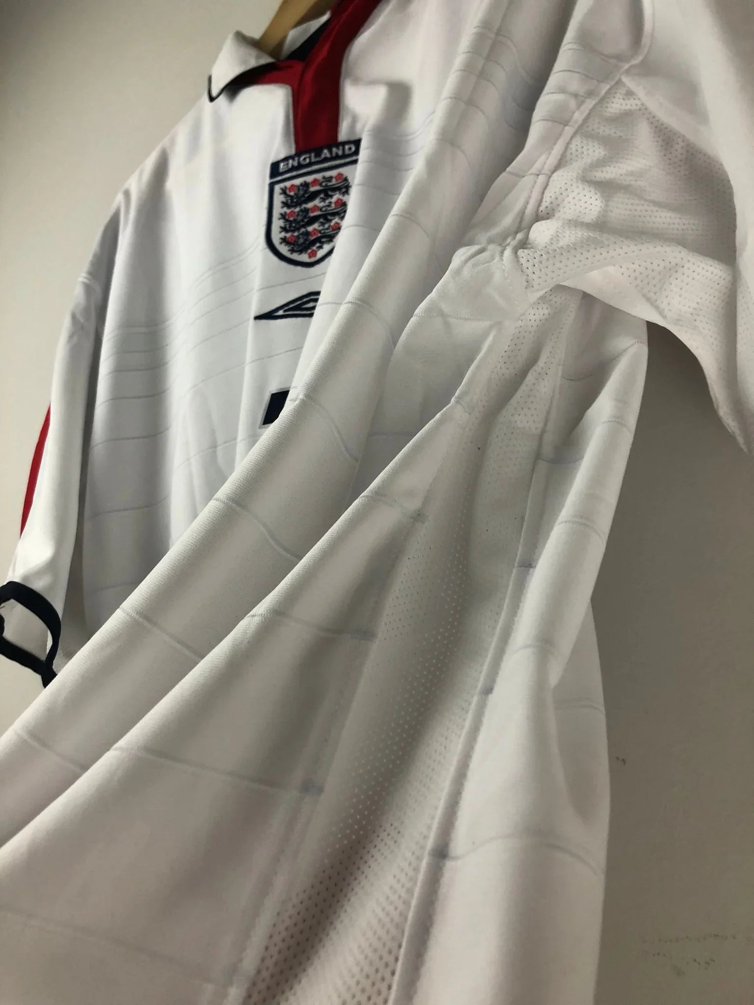 Camiseta Retro Beckham Inglaterra 2004 - Fútbol Club Vintage