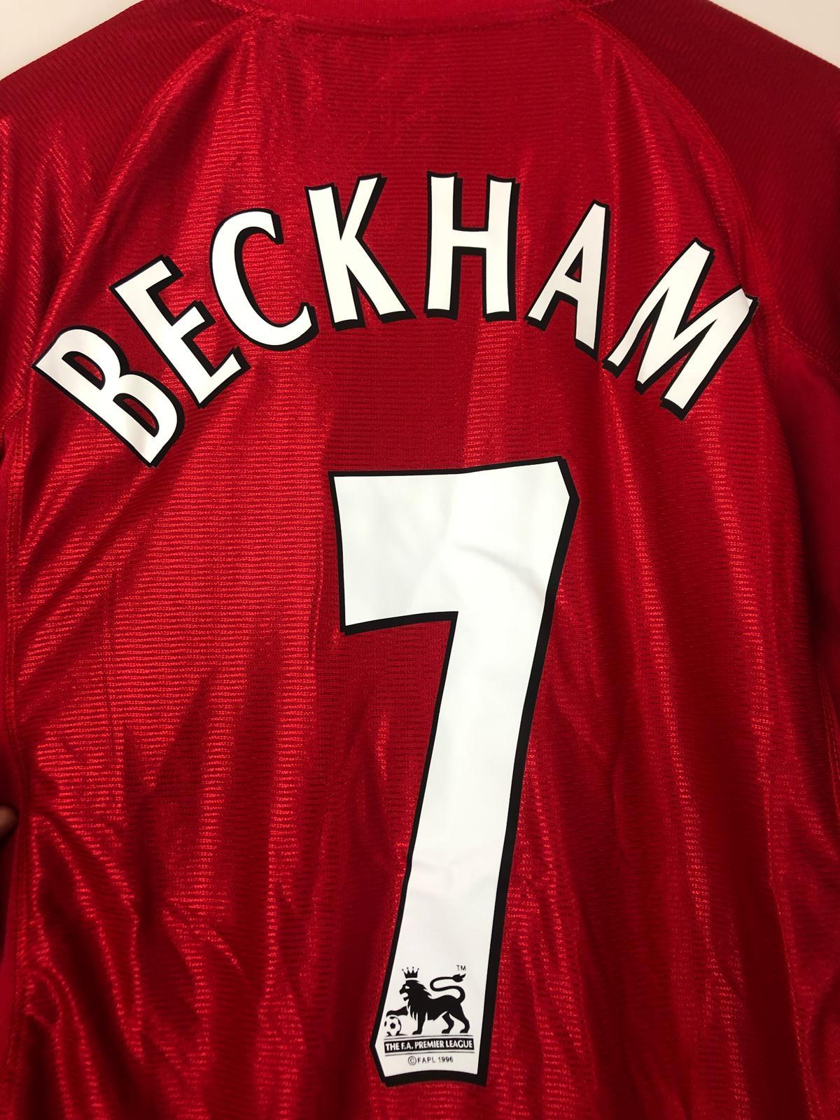 Camiseta Retro Beckham Manchester United FC 2000-01 - Fútbol Club Vintage