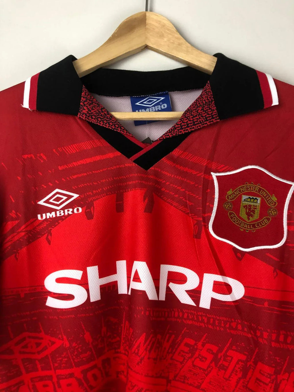 Camiseta Retro Cantona Manchester United FC 1994-96 - Fútbol Club Vintage