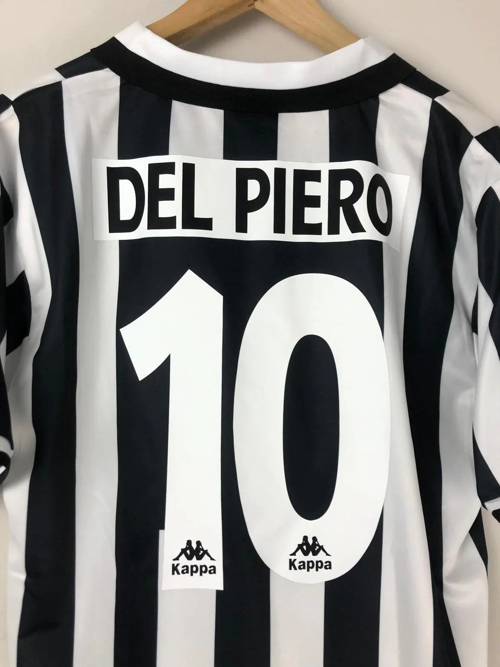 Camiseta Retro Del Piero Juventus de Turín Champions 1996-97 - Fútbol Club Vintage