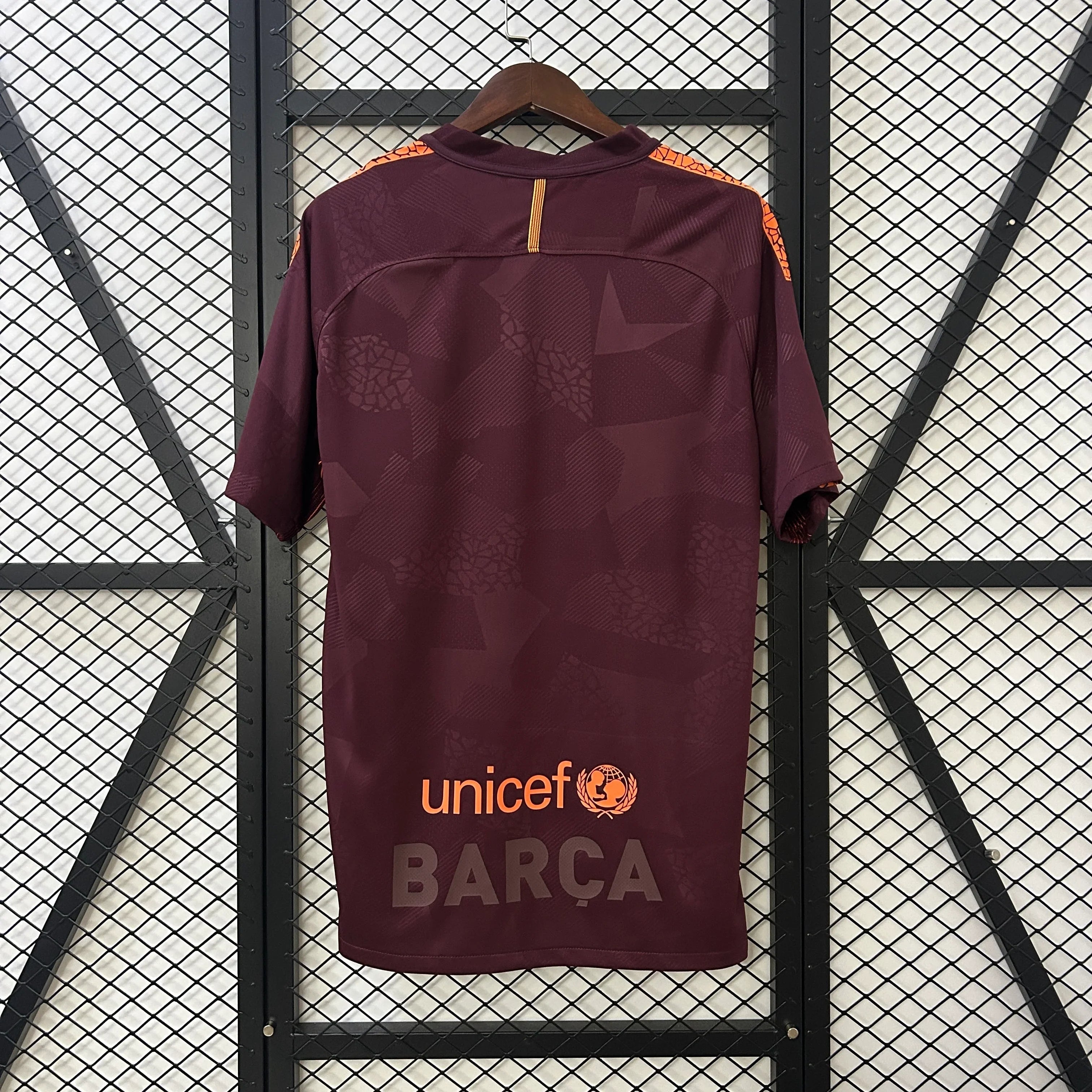 Camiseta Retro FC Barcelona Visitante 2017-18 - Fútbol Club Vintage