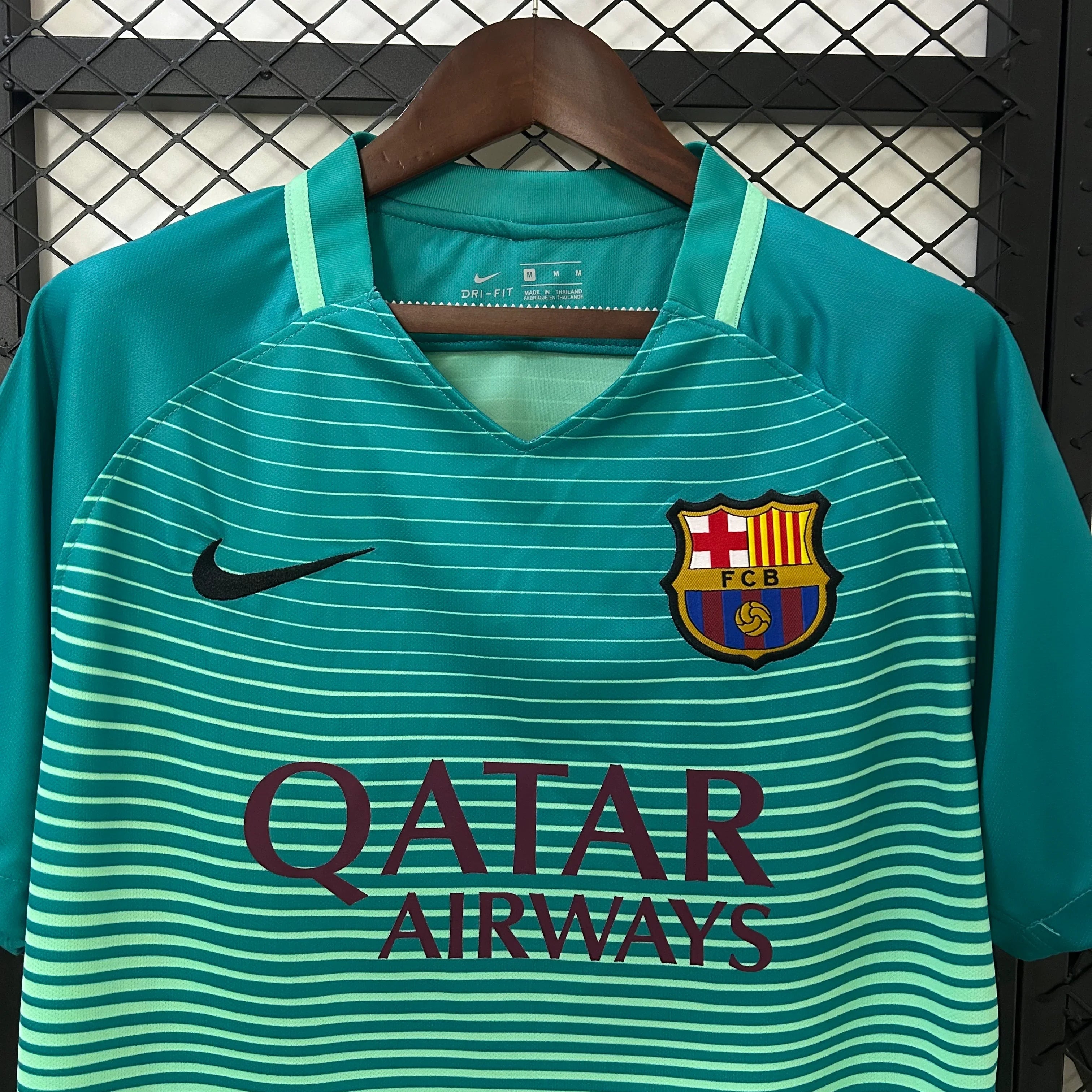 Camiseta Retro FC Barcelona Visitante (3ª) 2016-17 - Fútbol Club Vintage
