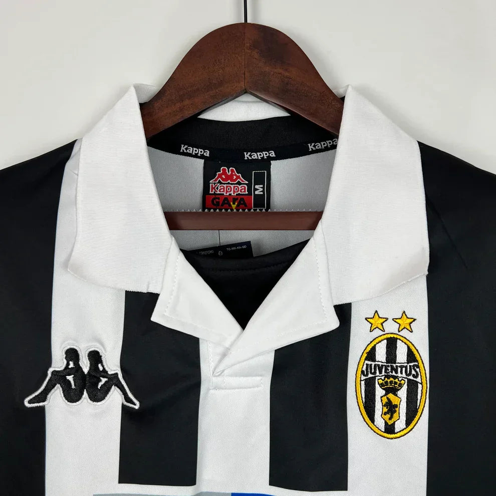Camiseta Retro Juventus de Turín Manga Larga 1999-00 - Fútbol Club Vintage
