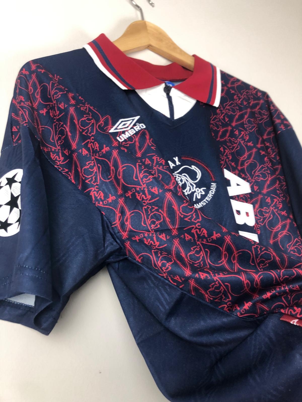 Camiseta Retro  Kluivert AFC Ajax Visitante 1995