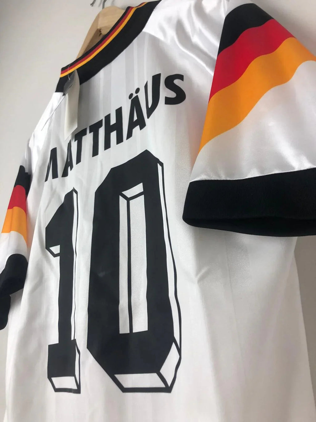 Camiseta Retro Matthäus Clásica Alemania 1992 - Fútbol Club Vintage