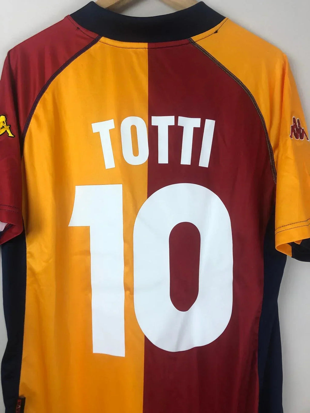 Camiseta Retro Totti AC Roma 2001-02 - Fútbol Club Vintage