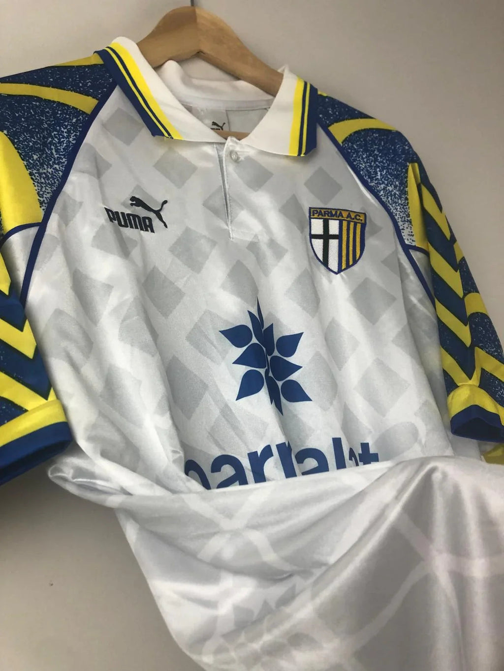 Camiseta Retro Zola Parma FC Visitante 1995-96 - Fútbol Club Vintage