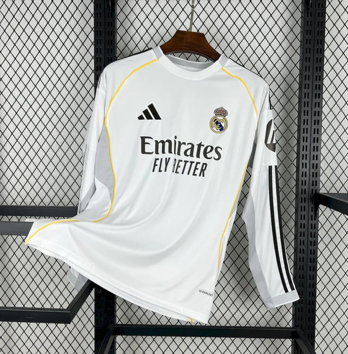 Camiseta Real Madrid 2025-26 Manga Larga - FUBOL RETRO CAMISETAS