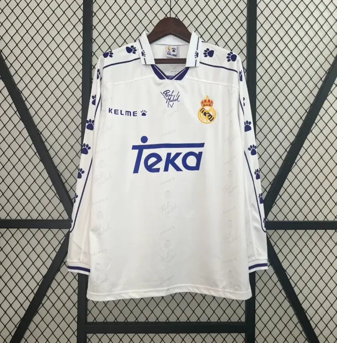 Camiseta Retro Real Madrid Manga Larga 1994 - Fútbol Club Vintage
