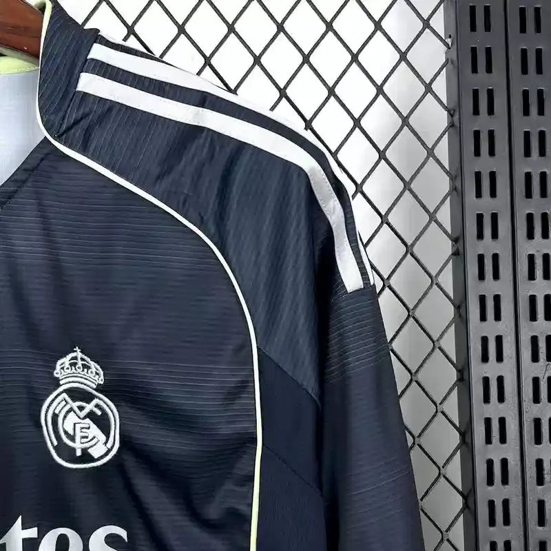 Camiseta Real Madrid Visitante Mangas Largas 2025-26 - Fútbol Club Vintage