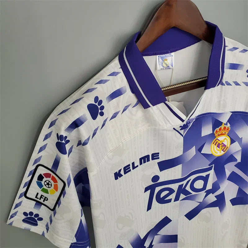 Camiseta Retro Real Madrid Visitante (3ª) 1996-97 - Fútbol Club Vintage
