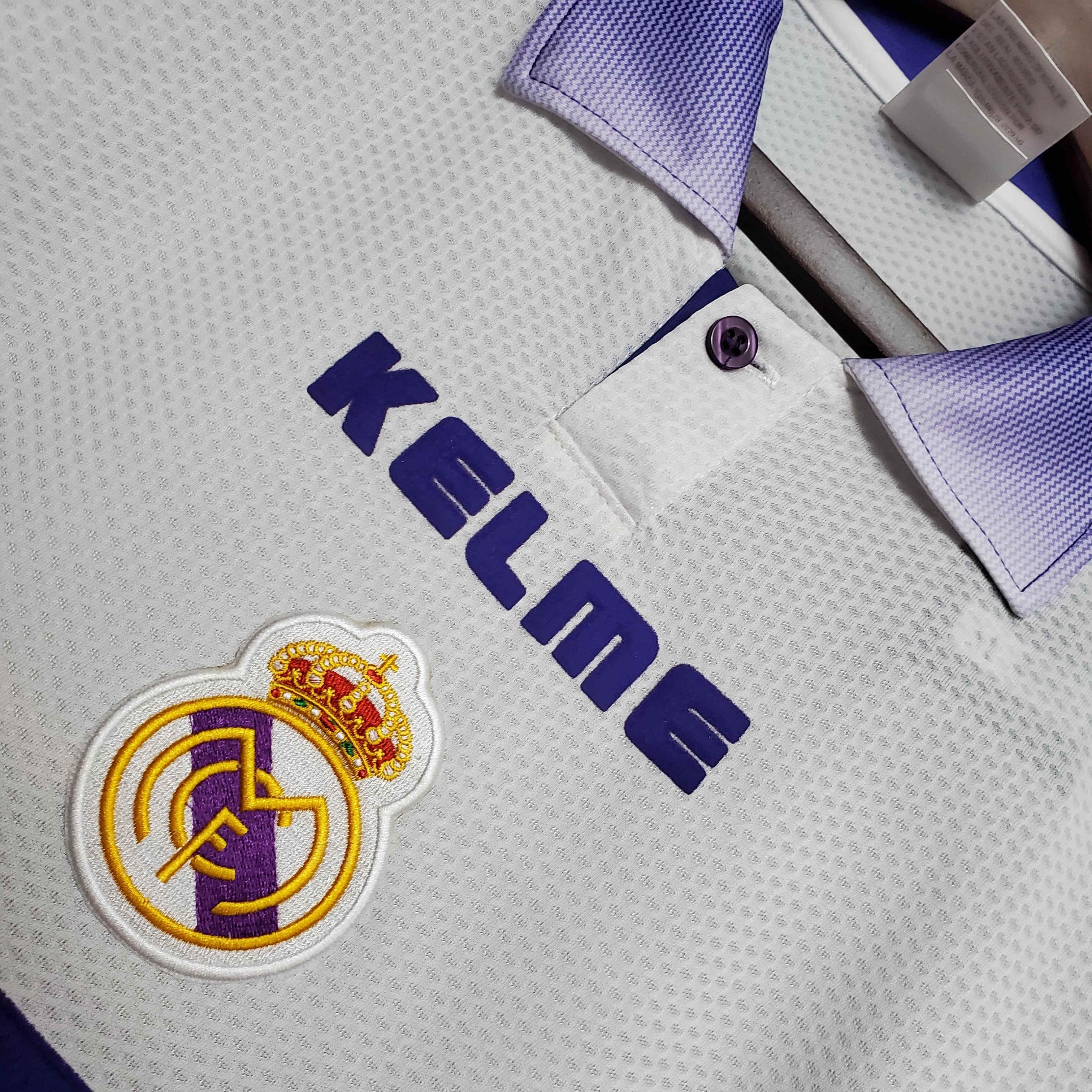 Camiseta Retro Real Madrid 1997-98 - Fútbol Club Vintage