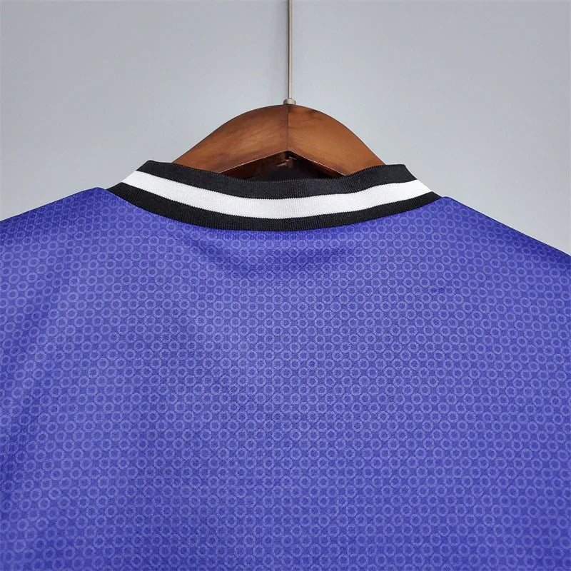 Camiseta Visitante Retro Real Madrid 1997-98 - Fútbol Club Vintage