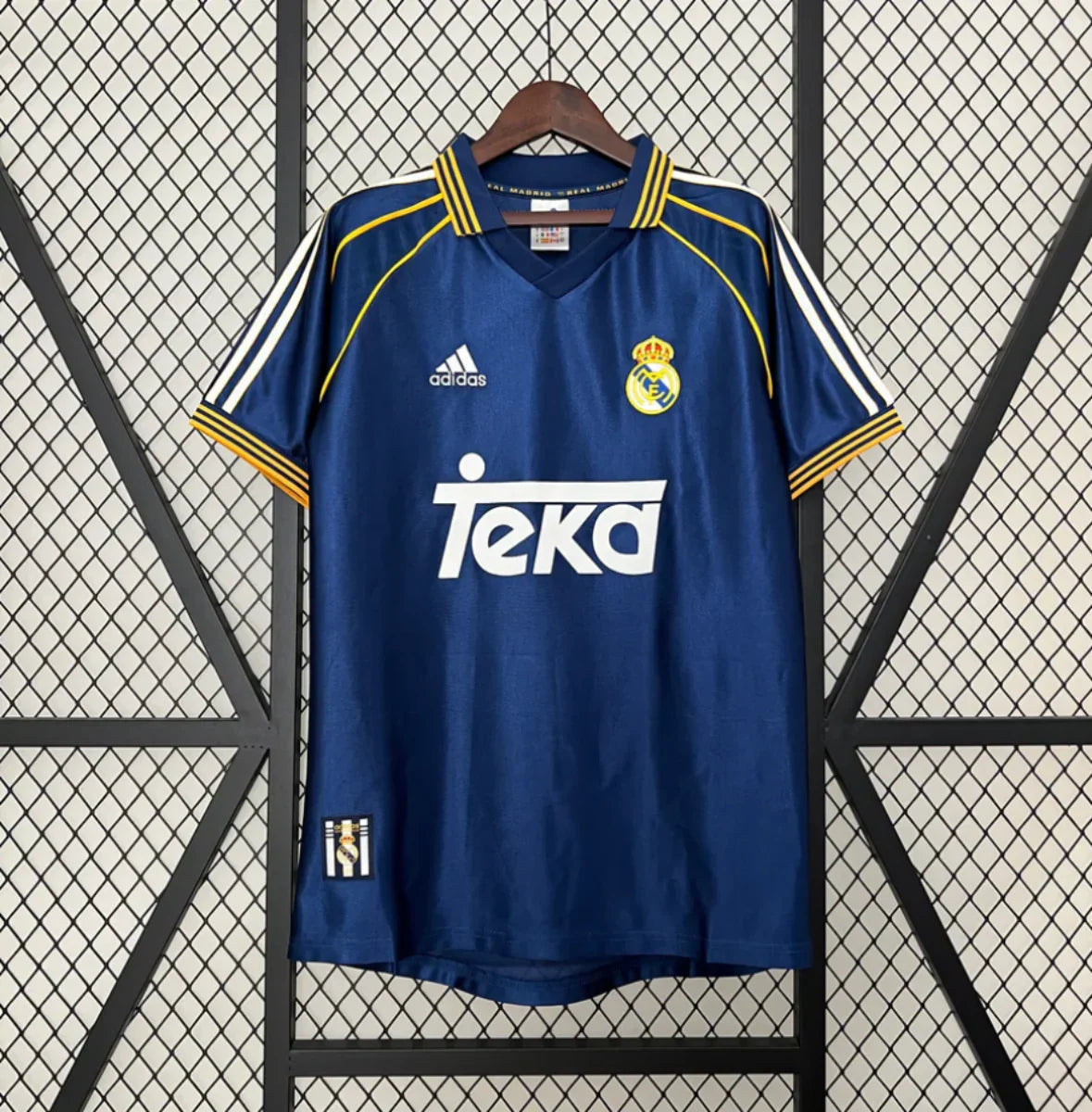 Camiseta Retro Real Madrid Visitante (3º) 1998 - Fútbol Club Vintage