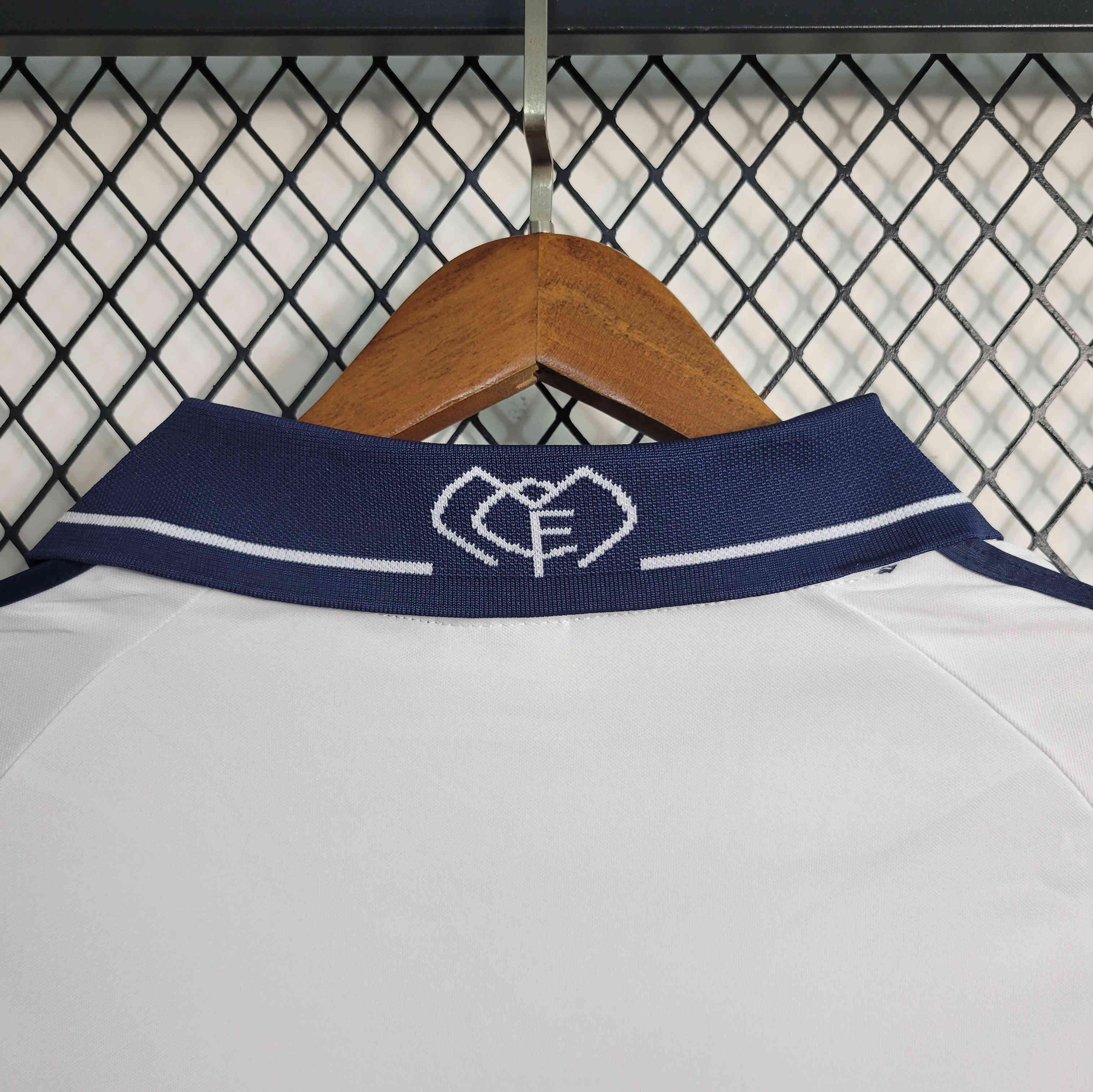 Camiseta Retro Real Madrid Manga Larga 2000-01 - Fútbol Club Vintage